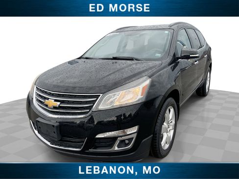 Used 2017 Chevrolet Traverse LT w/ Style and Technology Package FWD image 1