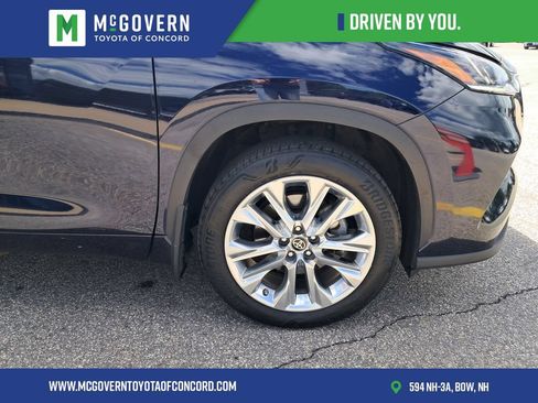 Used 2023 Toyota Highlander Limited AWD/4WD image 10