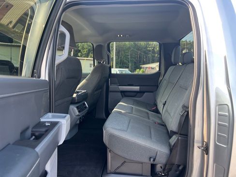 Used 2024 Ford F150 XLT w/ Mobile Office Package image 20