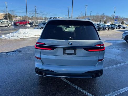 Used 2023 BMW X7 xDrive40i w/ M Sport Package image 7