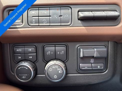 Used 2021 Chevrolet Tahoe High Country AWD/4WD image 29
