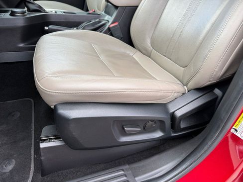 Used 2020 Ford Ranger Lariat w/ Equipment Group 501A Mid image 16