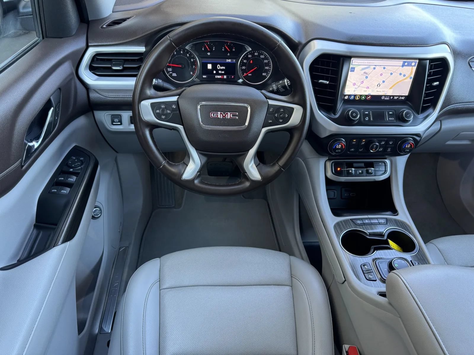 Used 2023 GMC Acadia SLT AWD/4WD image 17
