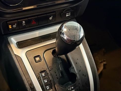 Used 2016 Jeep Compass High Altitude image 15