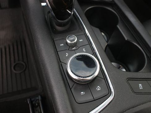 Used 2021 Cadillac XT5 Premium Luxury w/ LPO, Floor Liner Package image 26