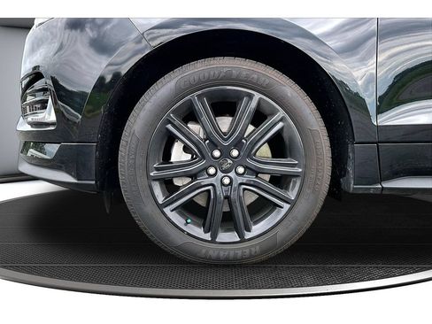 Used 2021 Ford Edge ST-Line w/ Class II Trailer Tow Package AWD/4WD image 47