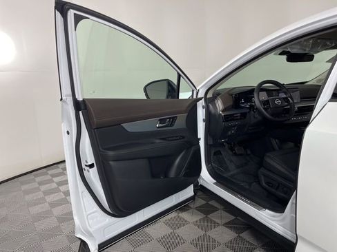 New 2026 Nissan Murano Platinum w/ Cargo Package image 16