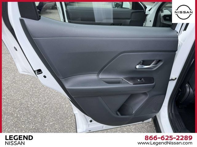 Certified 2025 Nissan Kicks SV AWD/4WD image 20