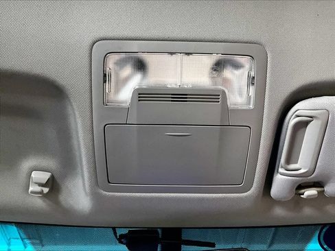 Used 2014 Toyota Camry LE FWD image 22
