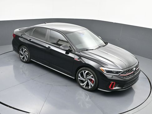 Used 2023 Volkswagen Jetta GLI Autobahn image 28