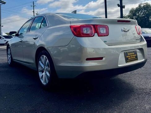 Used 2015 Chevrolet Malibu LTZ image 3