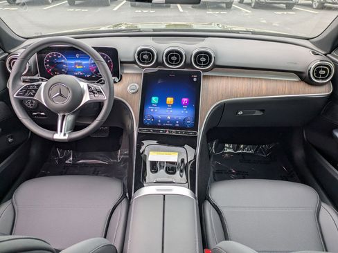 New 2025 Mercedes-Benz C 300 4MATIC Sedan image 28