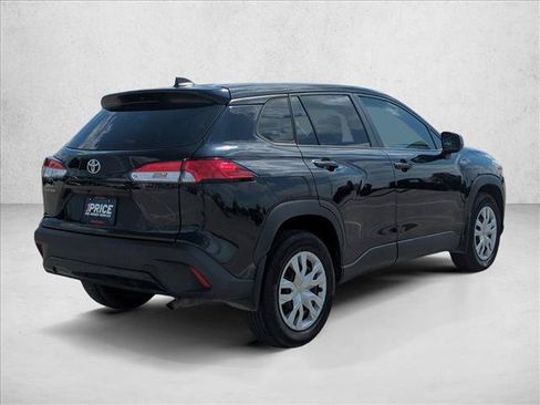 Used 2023 Toyota Corolla Cross L FWD image 5