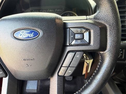 Used 2016 Ford F150 XLT w/ Equipment Group 302A Luxury AWD/4WD image 24