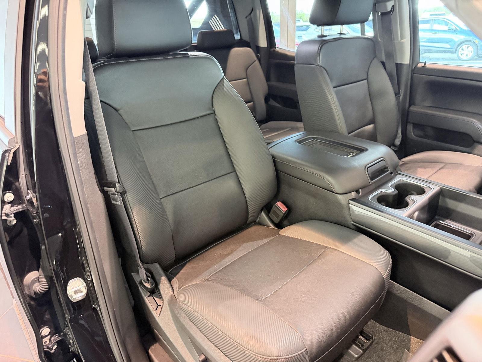 Used 2016 GMC Sierra 1500 SLT w/ All Terrain X Package AWD/4WD image 30