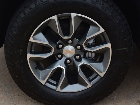 New 2026 Chevrolet Silverado 1500 LT w/ Z71 Off-Road Package image 11