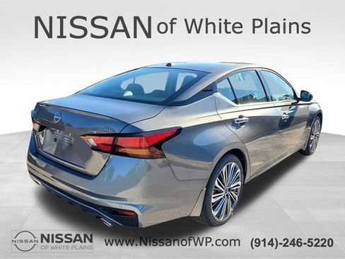 Certified 2025 Nissan Altima 2.5 SL FWD image 4