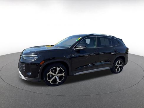Used 2026 Volkswagen Tiguan SE FWD image 7