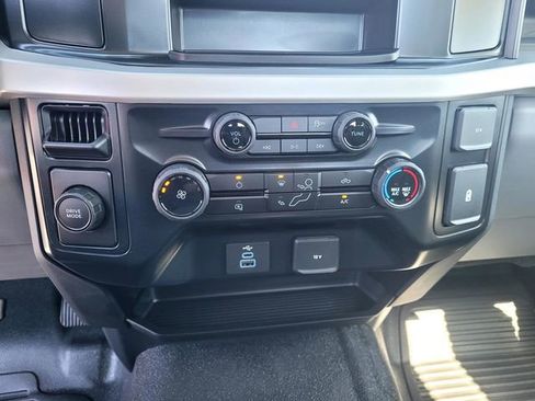 New 2026 Ford F350 XL w/ XL Chrome Package image 15