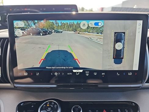 Used 2025 Ford Expedition Max Active image 28