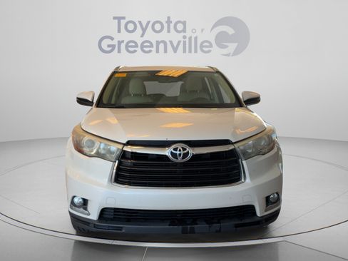 Used 2015 Toyota Highlander Limited FWD image 9