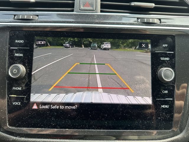 Used 2023 Volkswagen Tiguan SE FWD image 26