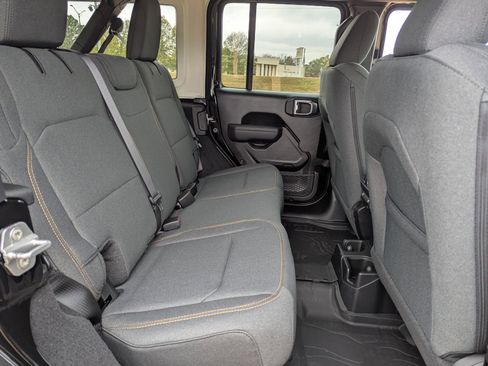 New 2026 Jeep Wrangler Sport S AWD/4WD image 21