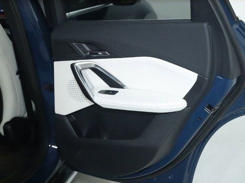 Used 2026 BMW X1 xDrive28i w/ Technology Package image 26