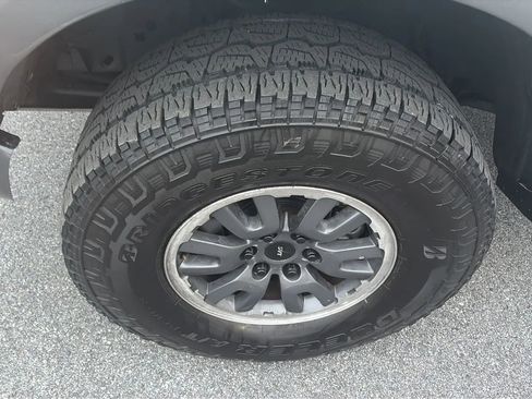 Used 2011 Ford F150 Raptor w/ Raptor Luxury Pkg image 25