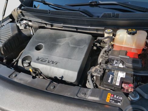Used 2019 Buick Enclave Essence AWD/4WD image 7