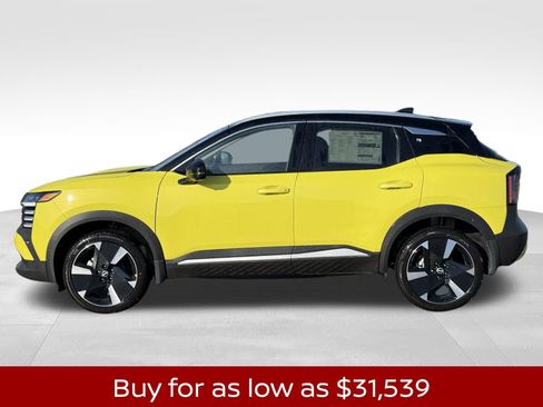 New 2026 Nissan Kicks SR image 2