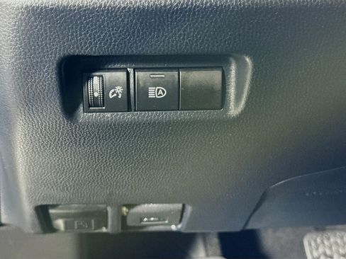 Used 2023 Toyota RAV4 LE image 10