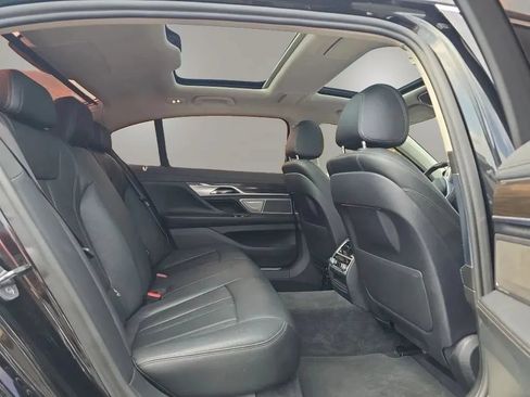 Used 2019 BMW 740i w/ Cold Weather Package RWD image 49