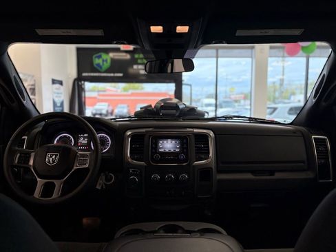Used 2024 RAM 1500 Classic Warlock RWD image 15