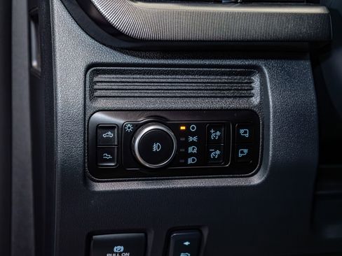 Used 2026 Ford F250 Platinum image 17