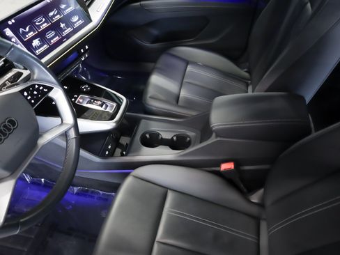 Certified 2024 Audi Q4 e-tron Premium Plus image 22