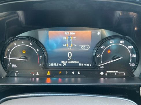 Used 2022 Lincoln Corsair FWD image 15