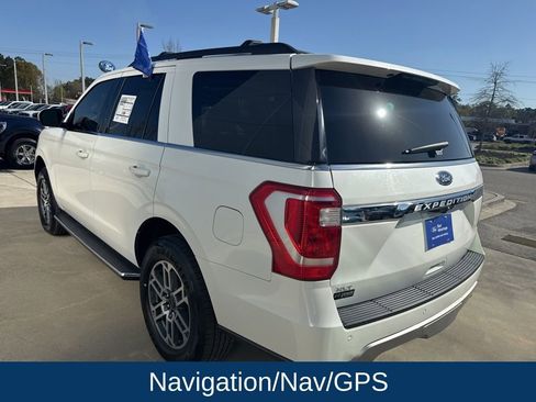 Used 2020 Ford Expedition XLT w/ Equipment Group 202A image 4