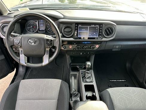 Certified 2023 Toyota Tacoma TRD Off-Road image 9