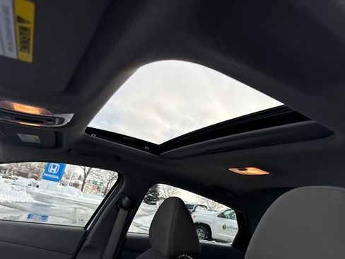 Certified 2025 Hyundai Elantra SEL w/ Cargo Package image 16