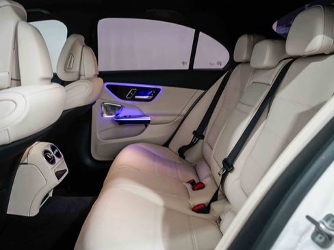 Used 2025 Mercedes-Benz C 300 Sedan image 18