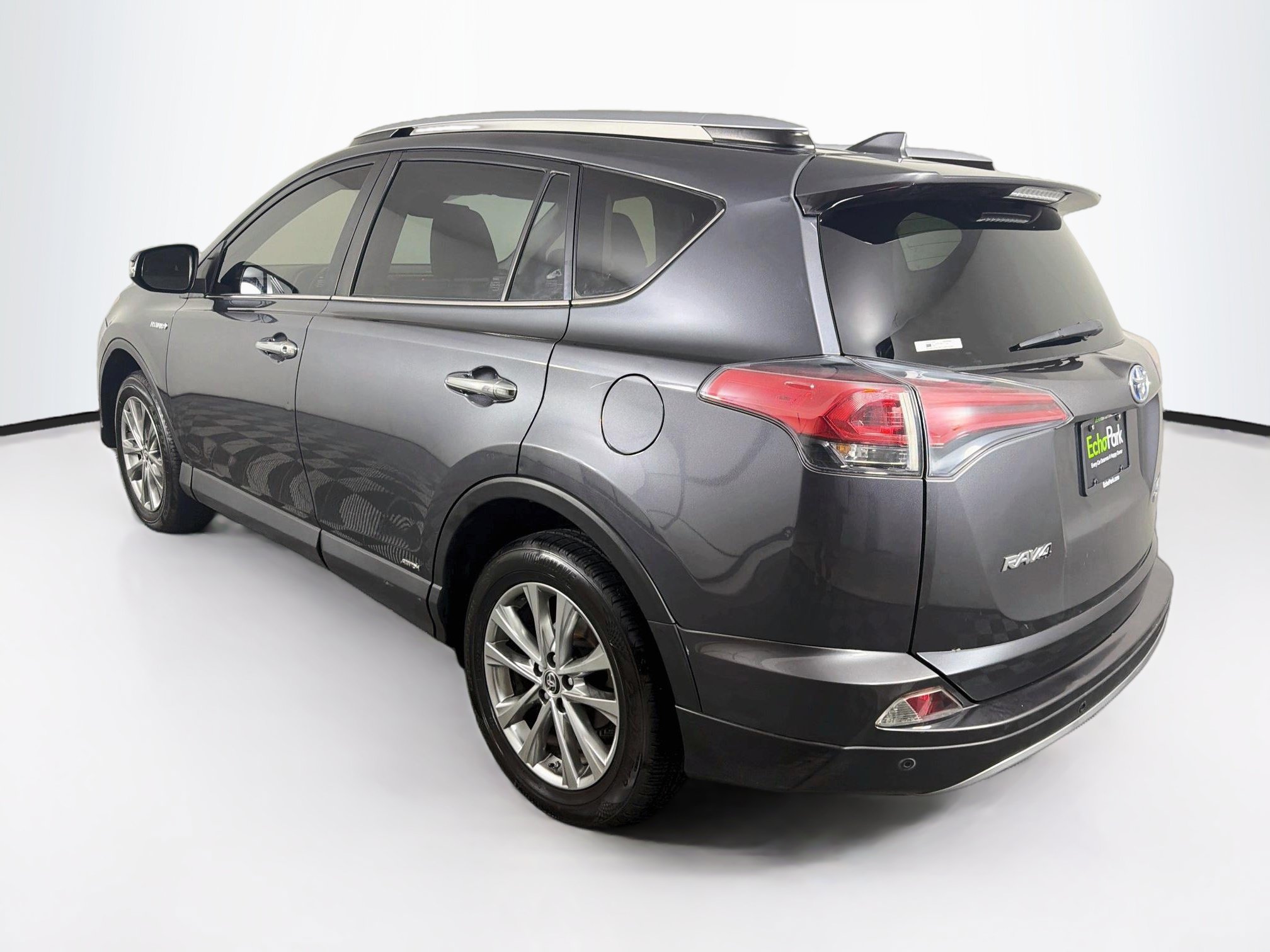 Used 2017 Toyota RAV4 Limited w/ Advanced Technology Package AWD/4WD image 5