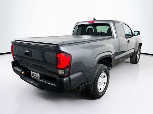 Used 2020 Toyota Tacoma SR image 7