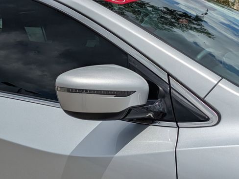 Certified 2024 Nissan Murano SV FWD image 12