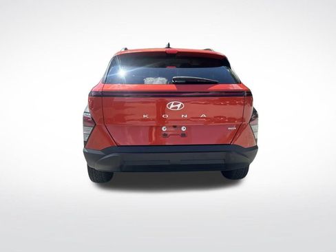 Used 2024 Hyundai Kona SEL AWD/4WD image 5