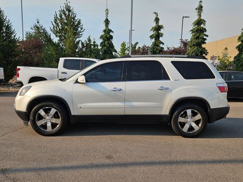 Used 2010 GMC Acadia SLT AWD/4WD image 7