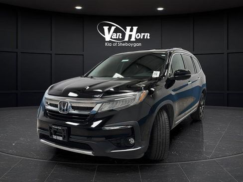 Used 2020 Honda Pilot Touring image 3