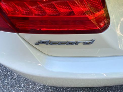 Used 2014 Honda Accord EX-L image 45