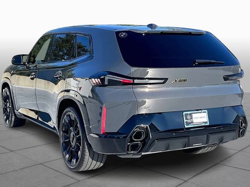 Used 2025 BMW XM image 11