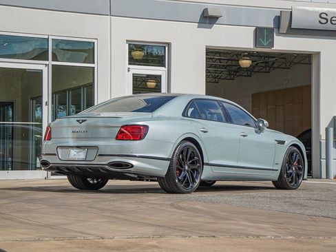New 2026 Bentley Flying Spur Plug-In Hybrid AWD/4WD image 14